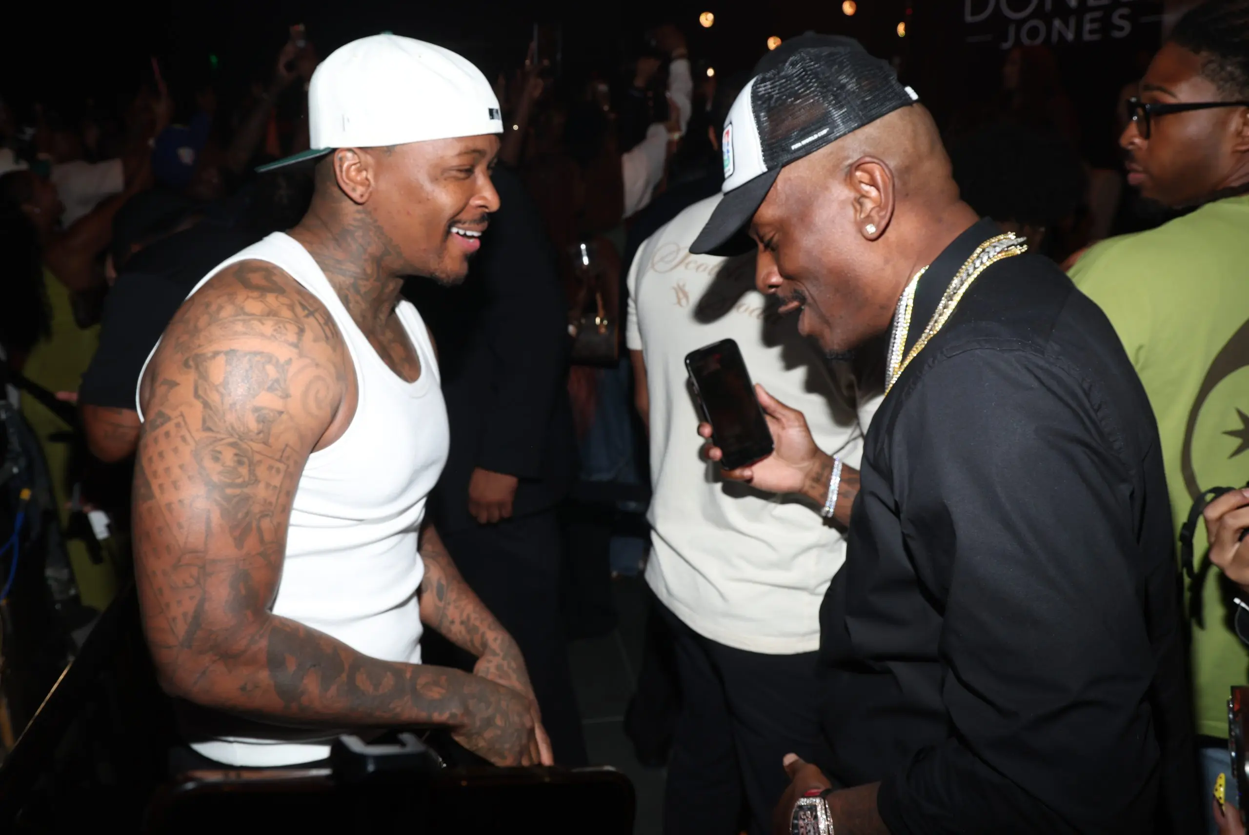 YG & Tyrese at the 8/20 Verzuz (Photo by Jerritt Clark/Getty Images for Complex)