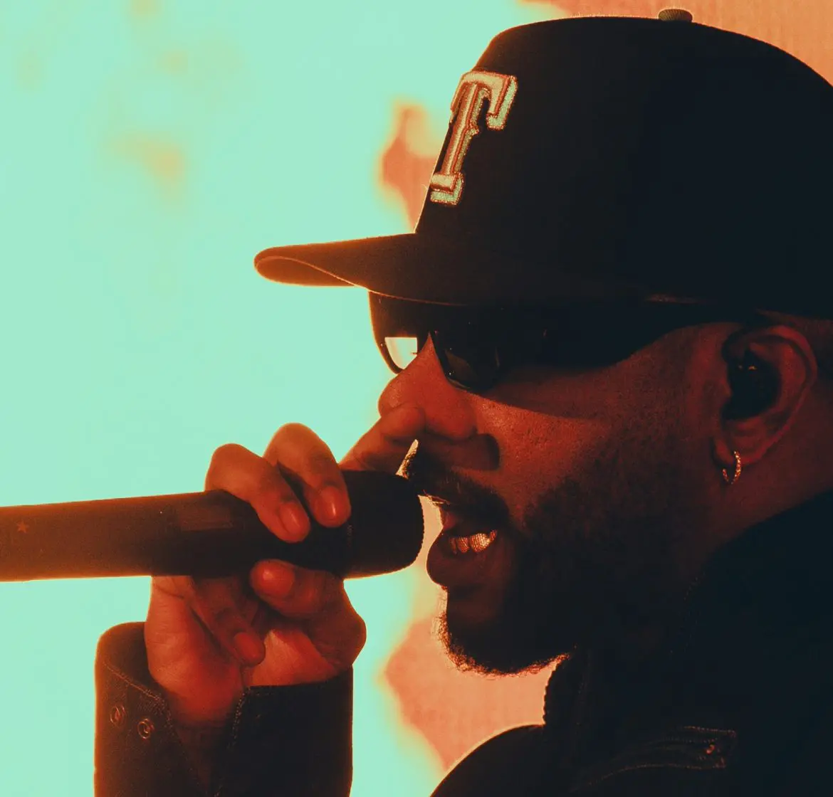 Bryson Tiller @ Intuit Dome. Credit: Simon Wade @respectivecollective