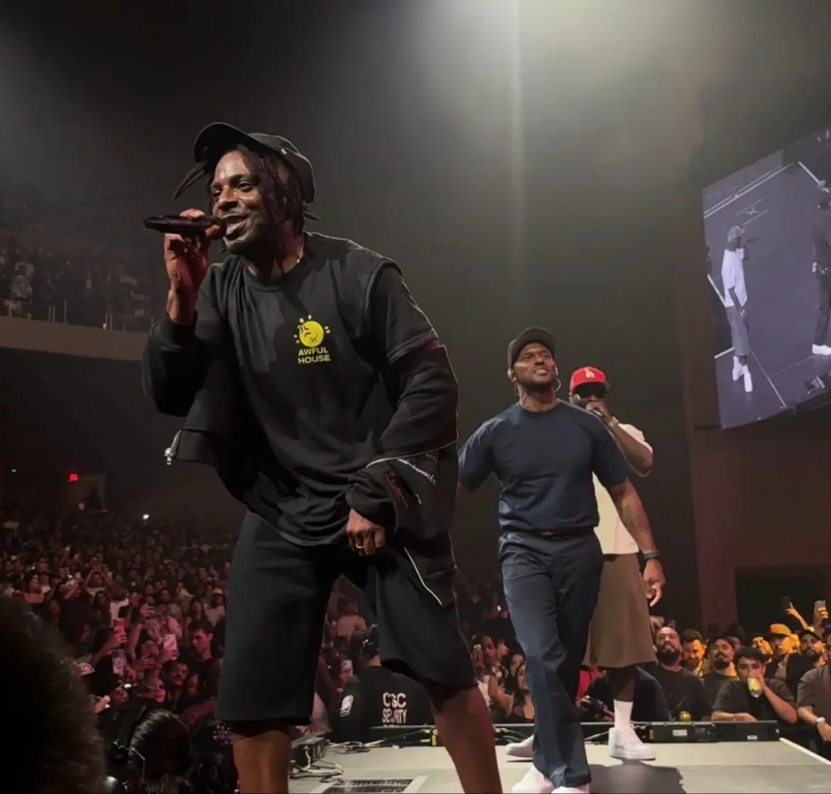 Isaiah Rashad, ScHoolboy Q, & Jay Rock perform "Shot You Down" at YouTube Theater
