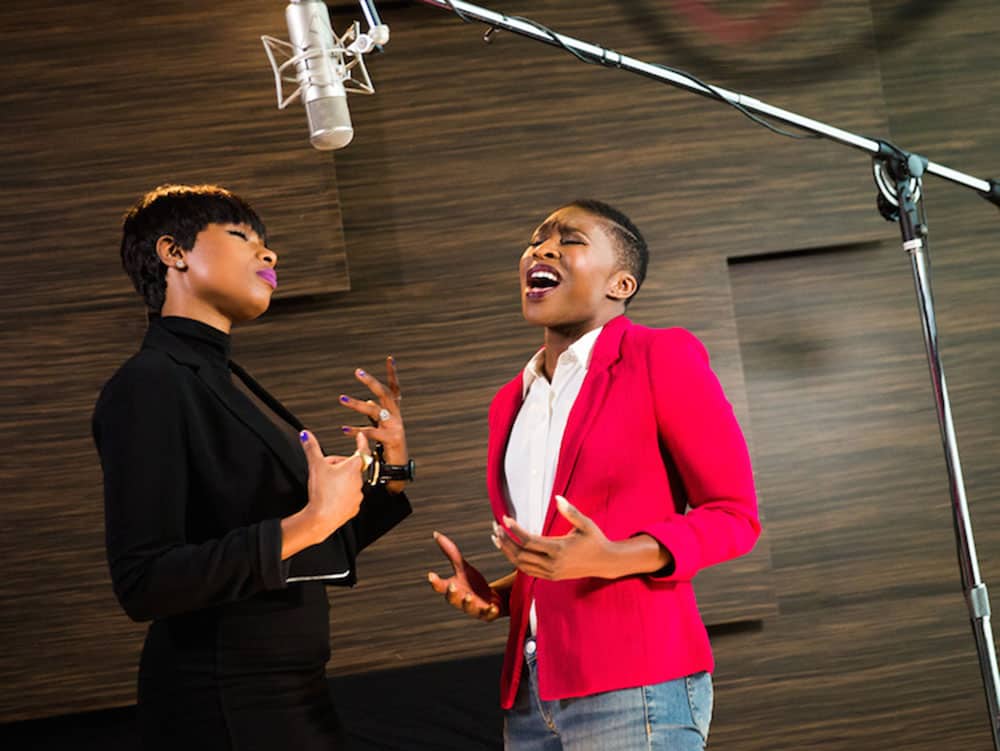 jennifer_hudson_and_cynthia_erivo_of_the_color_purple_photo_credit_matthew_murphy