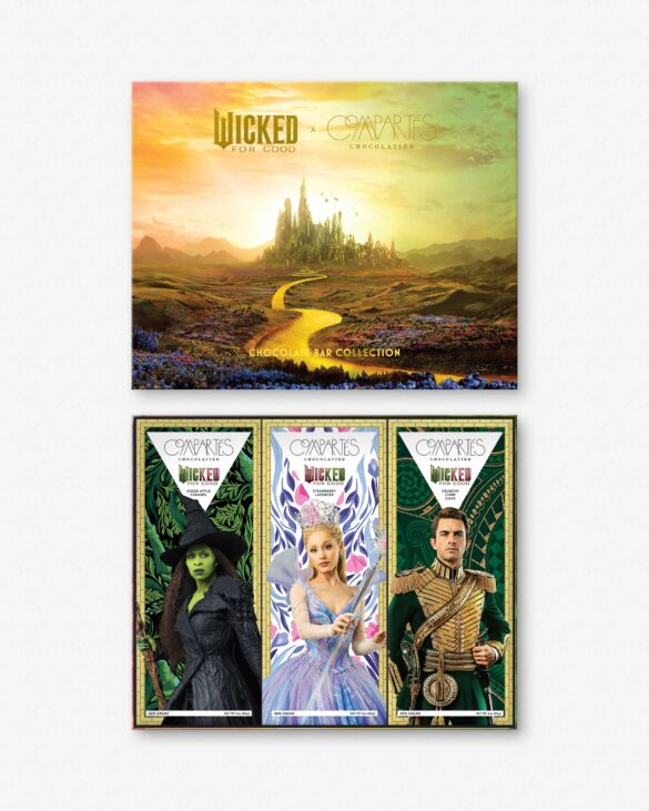 wicked-for-good-movie-chocolate-bar-gift-set-glinda-elphaba