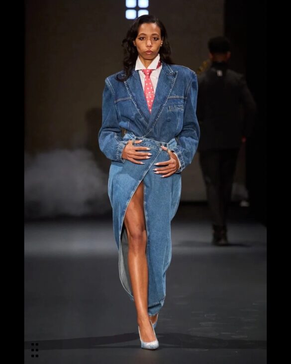 ◼️◼️ ◼️◼️ ◼️◼️ – 1