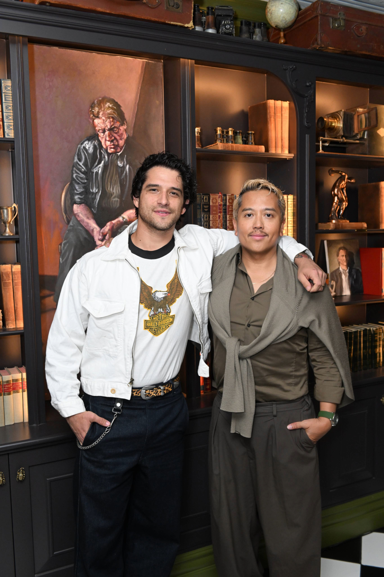 Tyler Posey, Rembrandt Flores